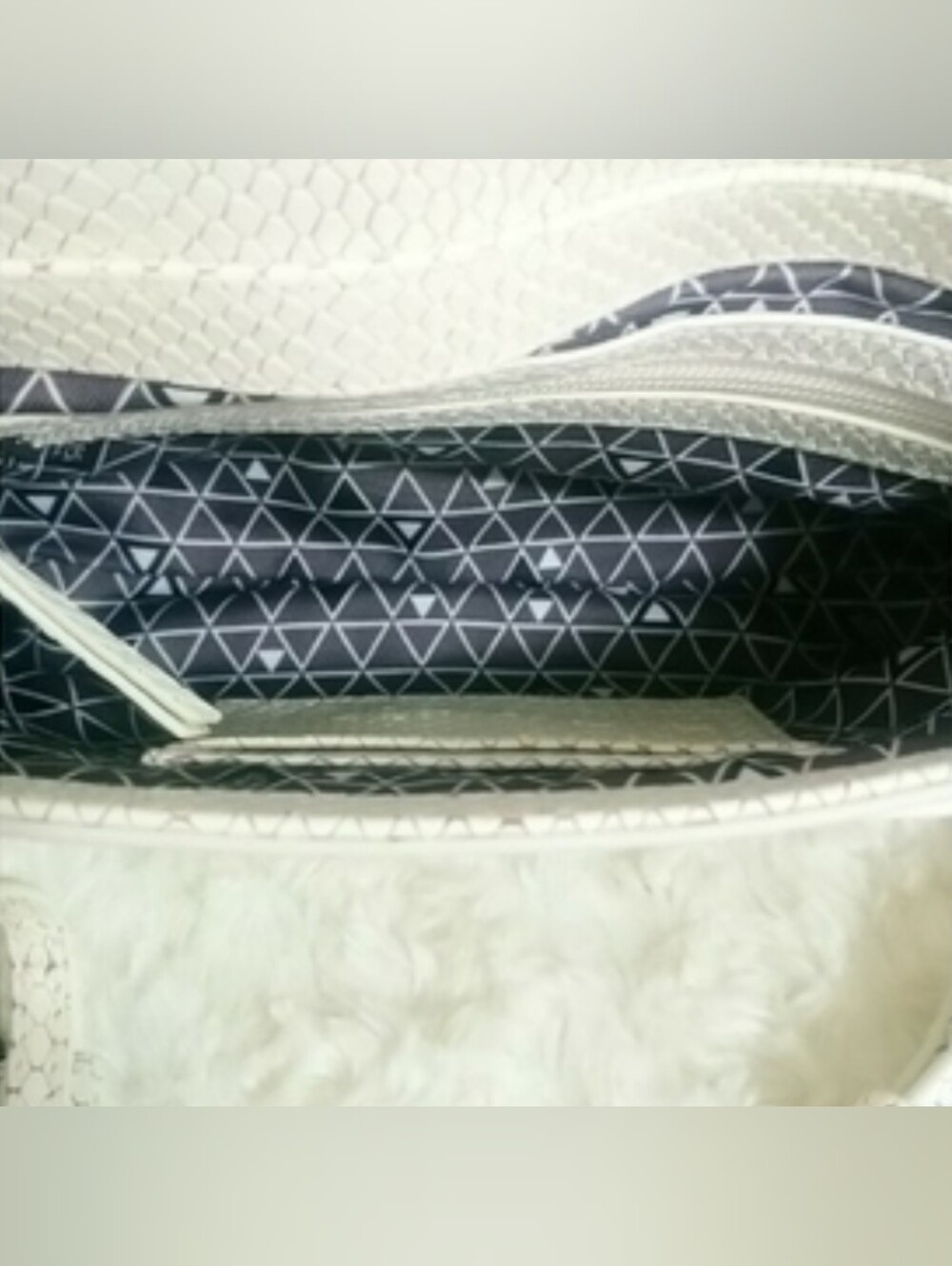Coco Rocha x Botkier Holiday 2015 Cream Snakeskin Studded Crossbody Chain Clutch - Picture 8 of 12